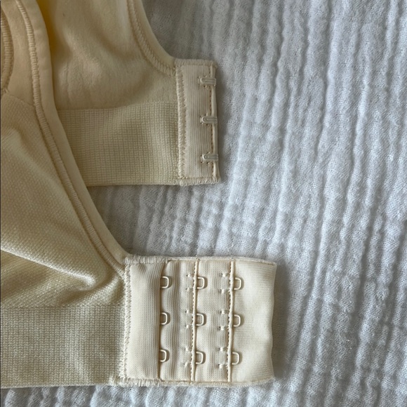 NWOT • Shapermint “Every Day Bra” in Nude • Size L - Picture 8 of 11